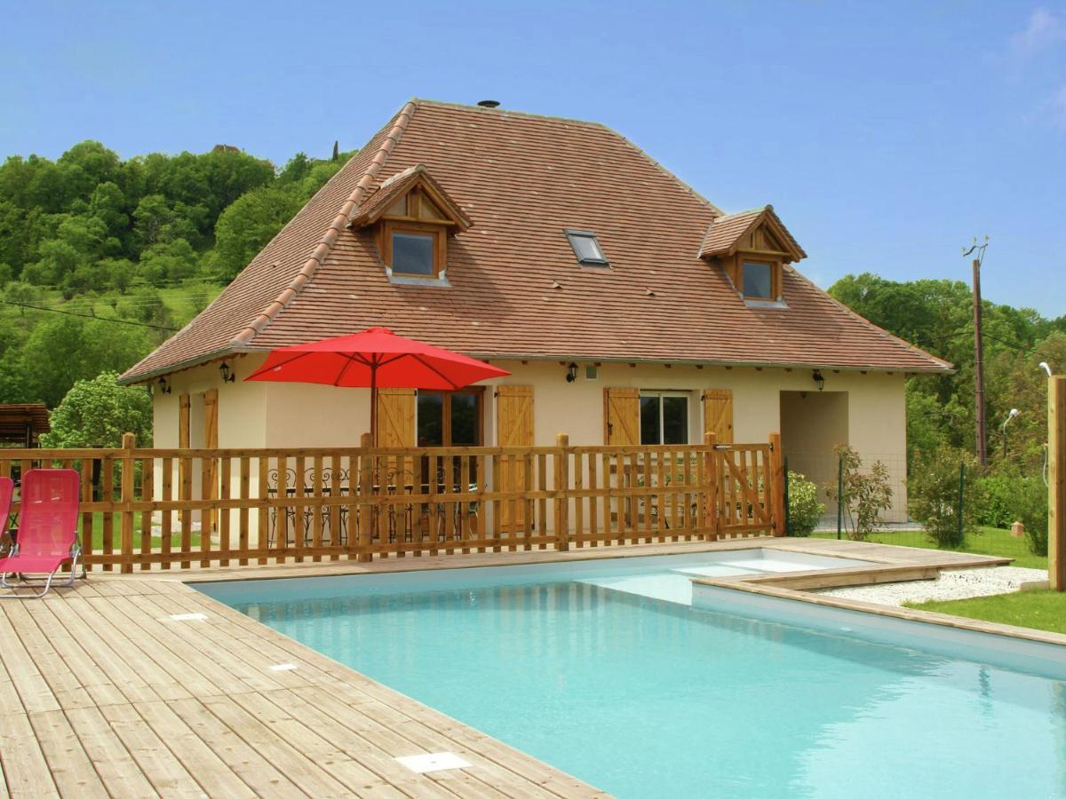 Modern Holiday Home With Private Pool Loubressac Екстер'єр фото