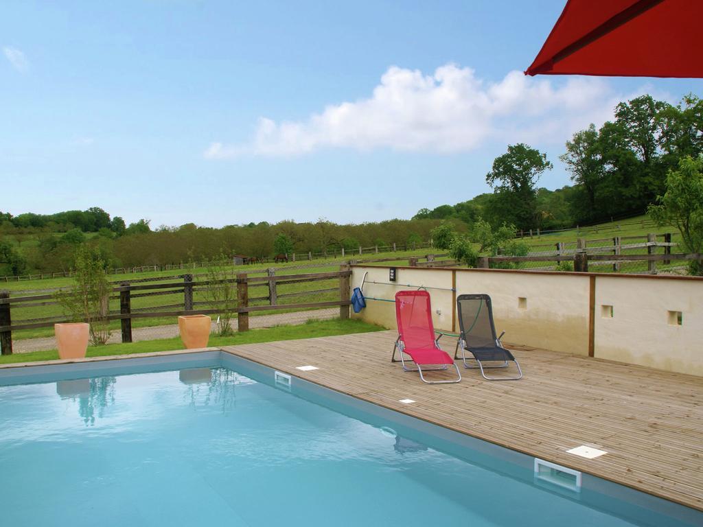 Modern Holiday Home With Private Pool Loubressac Екстер'єр фото
